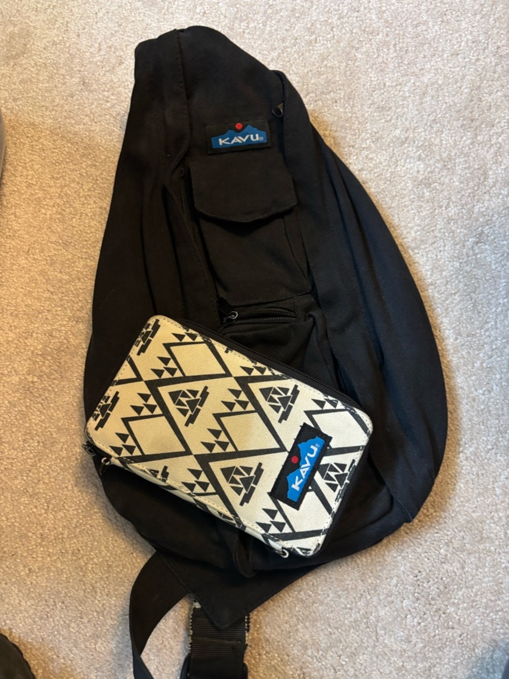 Kavu Black Sling Bag with Cream & Black Geometric Wallet